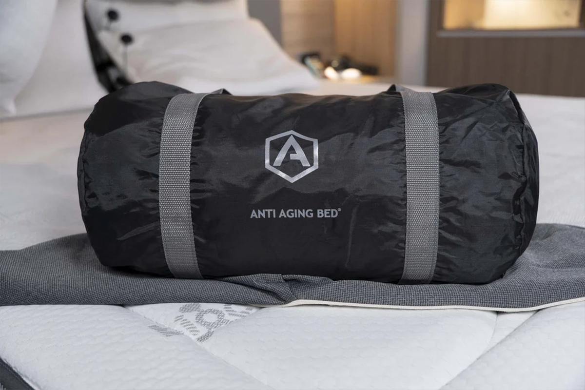 LifeGuard Grounding Bed Cover *